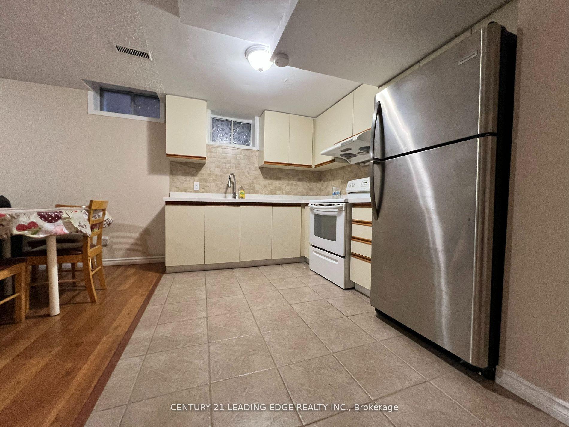 Photo 4 of Unit BSMT, 35 Irenemount Crescent, Markham, Middlefield — HOMEH