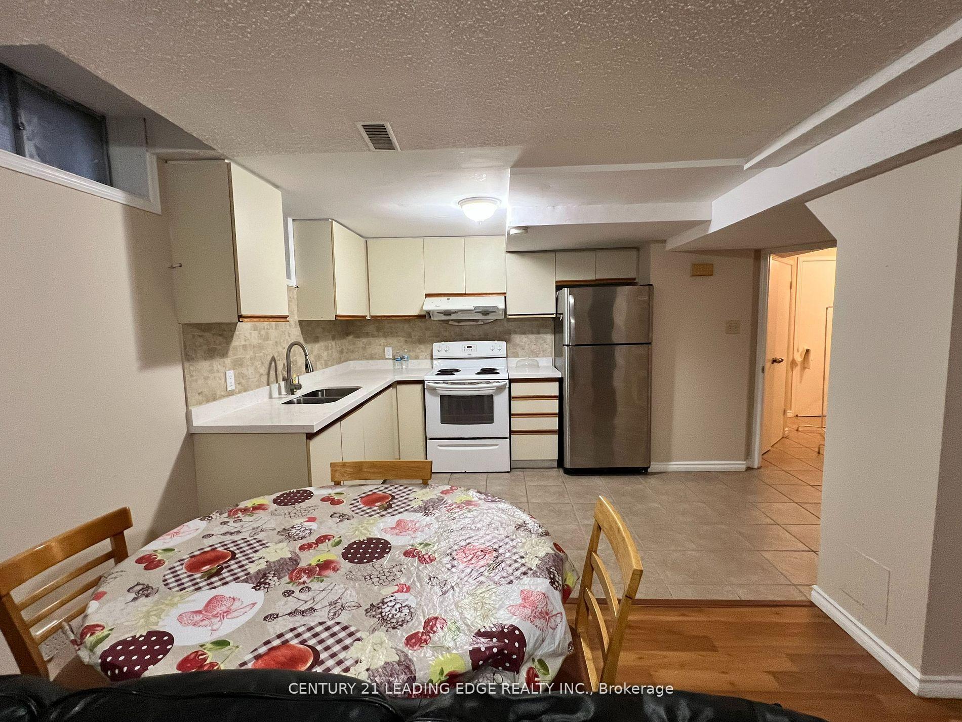 Photo 5 of Unit BSMT, 35 Irenemount Crescent, Markham, Middlefield — HOMEH