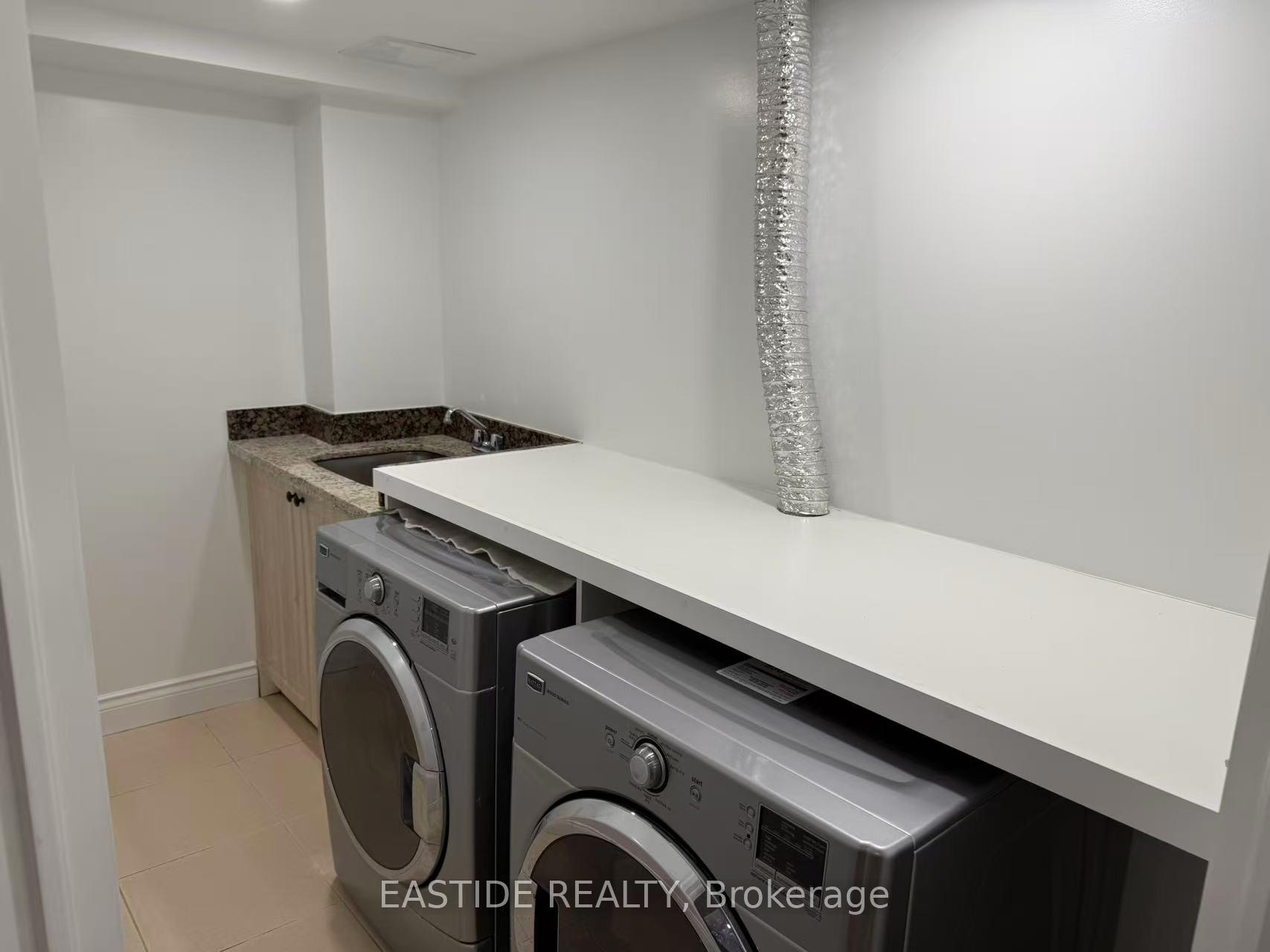 Photo 8 of Unit Basement apartment, 29 Quantum Street, Markham, Middlefield — HOMEH