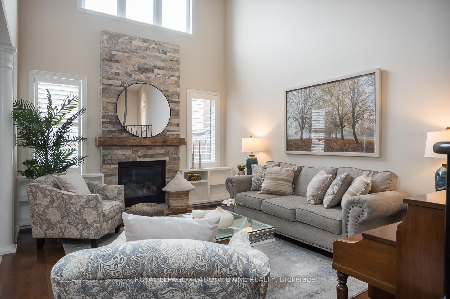 Photo 1 of 476 Laundon Terrace, Milton, Scott — HOMEH