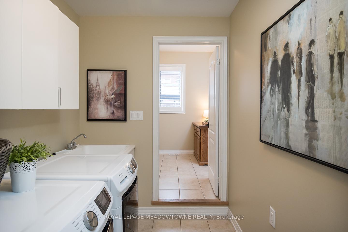 Photo 14 of 476 Laundon Terrace, Milton, Scott — HOMEH