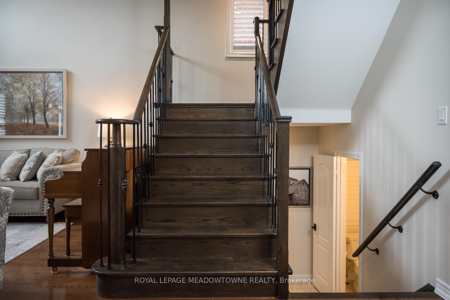 Photo 16 of 476 Laundon Terrace, Milton, Scott — HOMEH