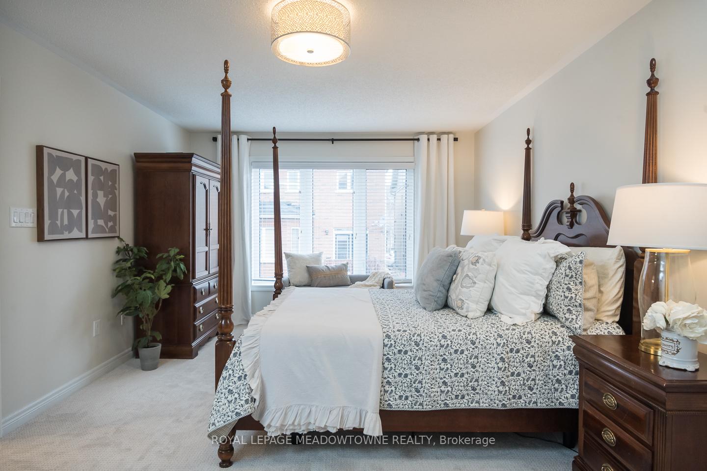 Photo 19 of 476 Laundon Terrace, Milton, Scott — HOMEH