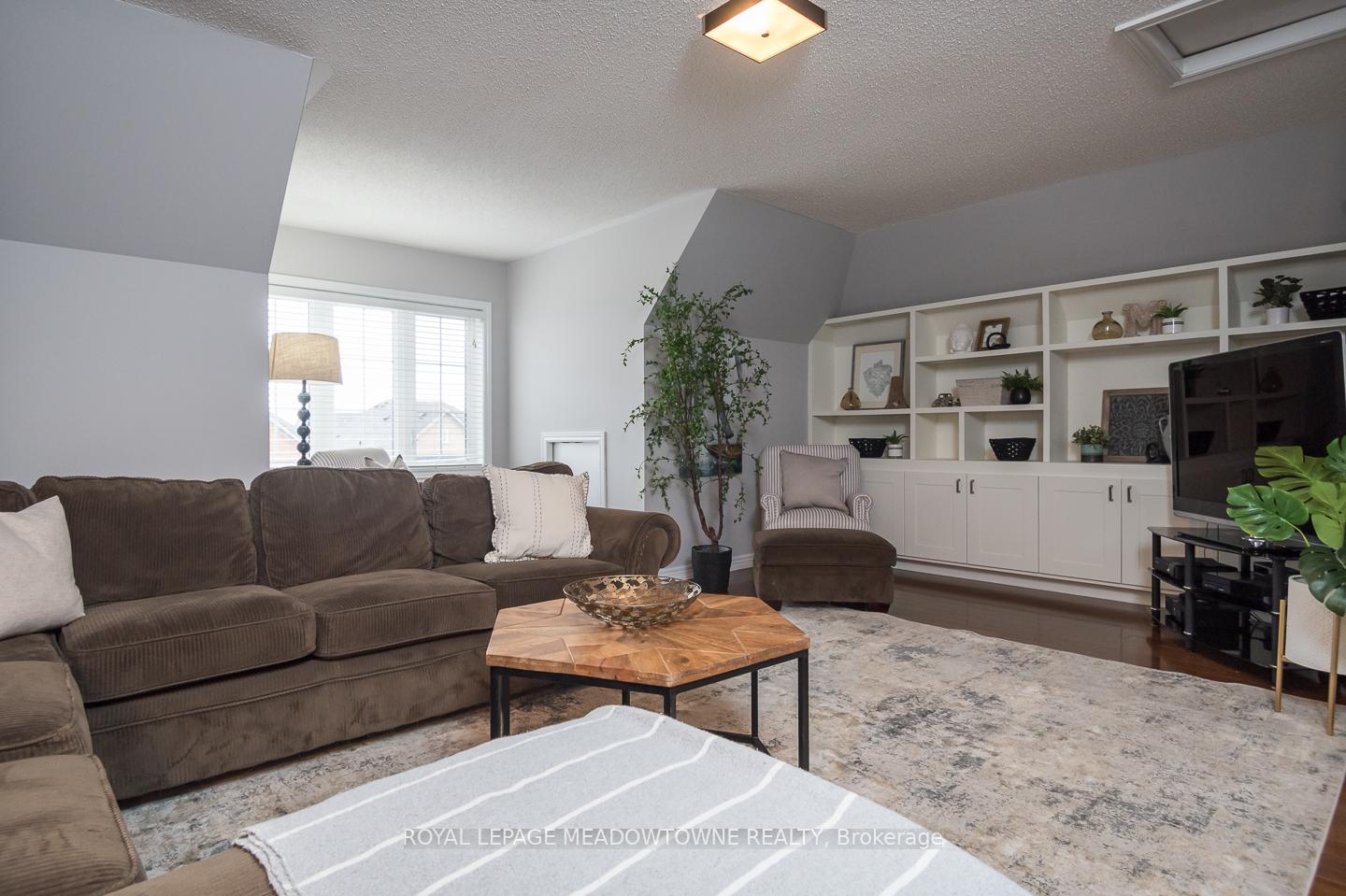 Photo 30 of 476 Laundon Terrace, Milton, Scott — HOMEH