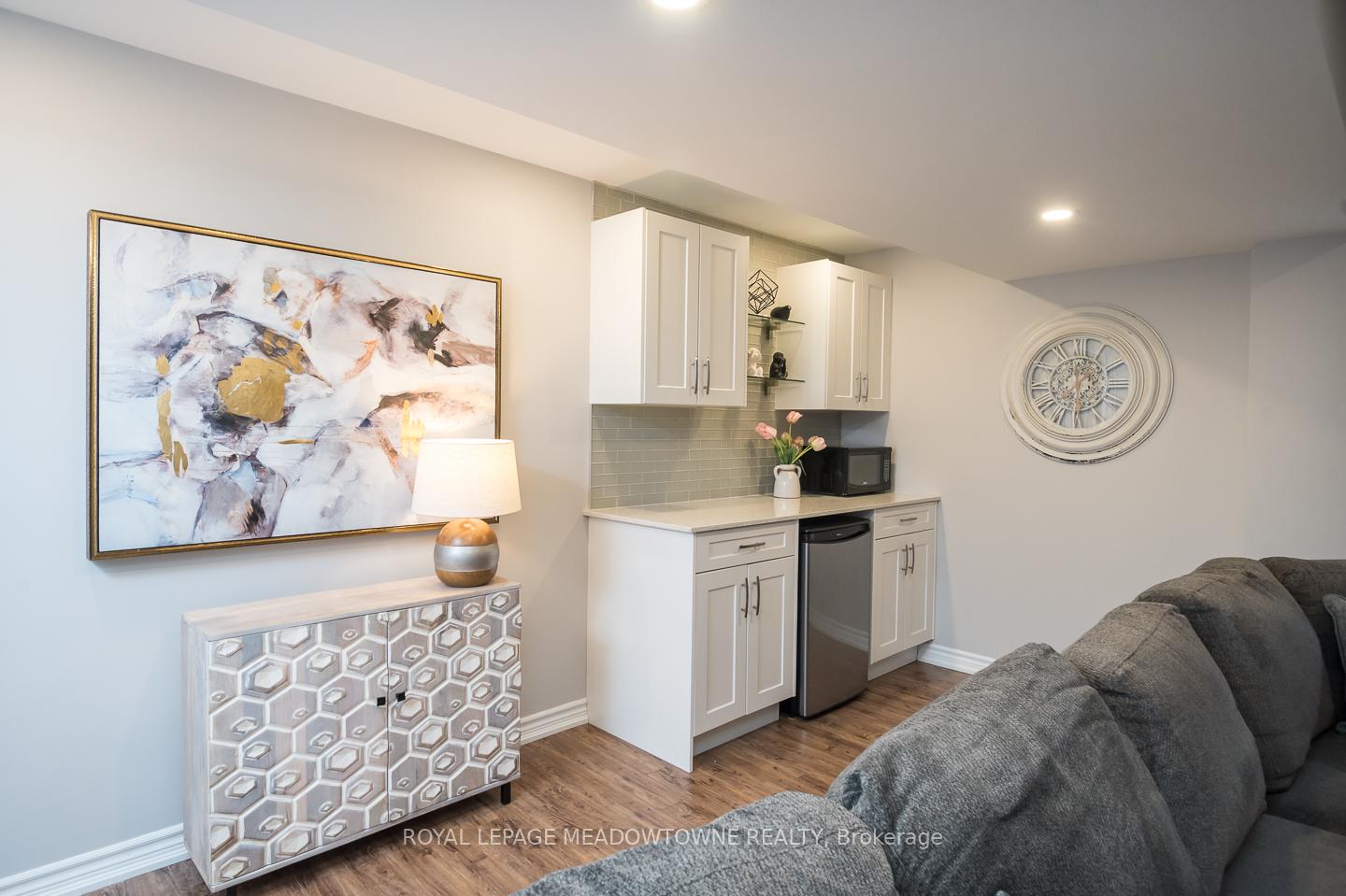 Photo 35 of 476 Laundon Terrace, Milton, Scott — HOMEH