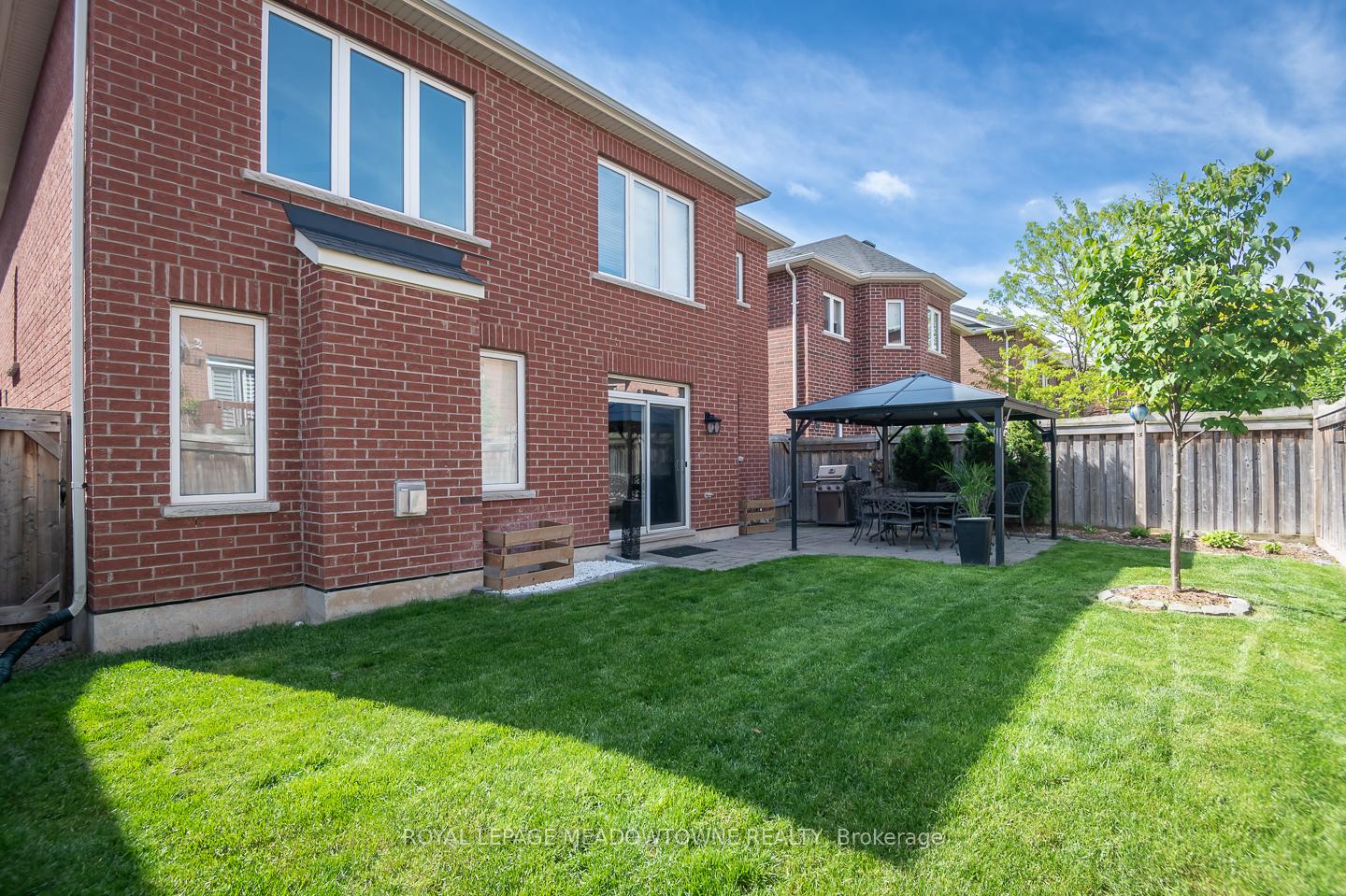 Photo 40 of 476 Laundon Terrace, Milton, Scott — HOMEH