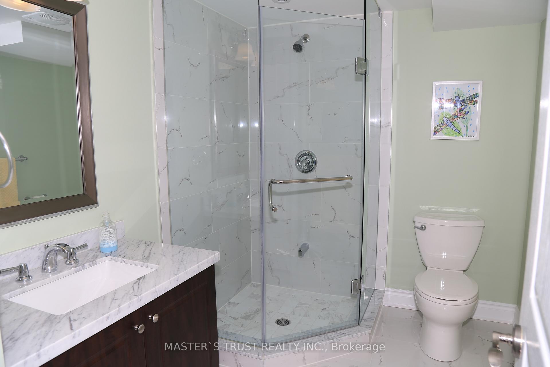 Photo 17 of 66 Starhill Crescent, Markham, Cachet — HOMEH