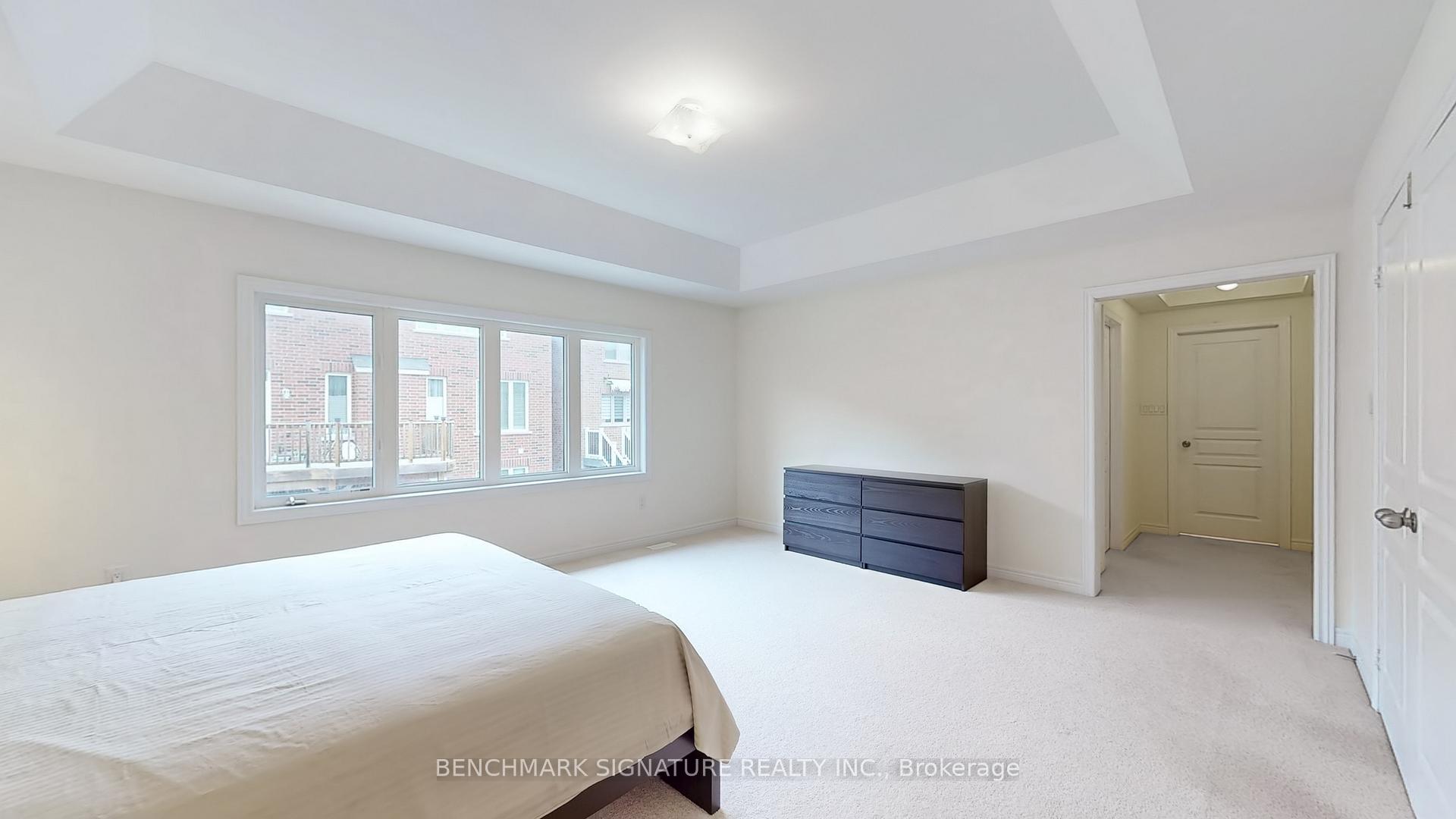 Photo 4 of 100 Busch Avenue, Markham, Berczy — HOMEH