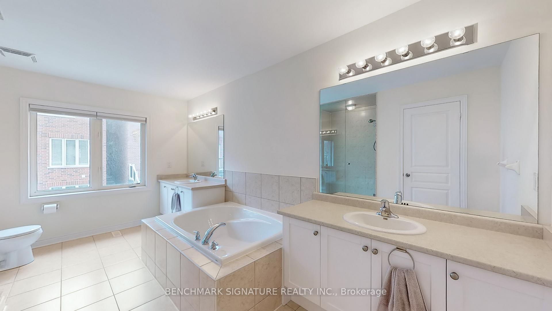 Photo 5 of 100 Busch Avenue, Markham, Berczy — HOMEH