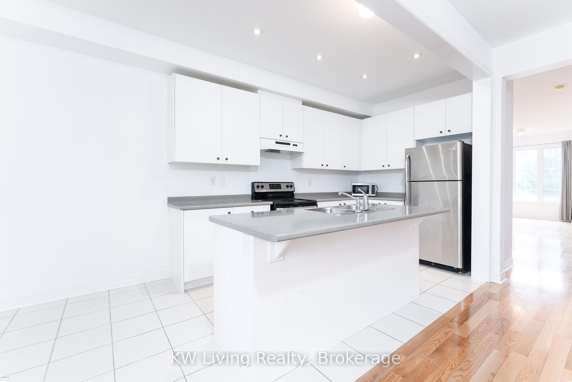 Photo 4 of 161 Harbord Street, Markham, Berczy — HOMEH