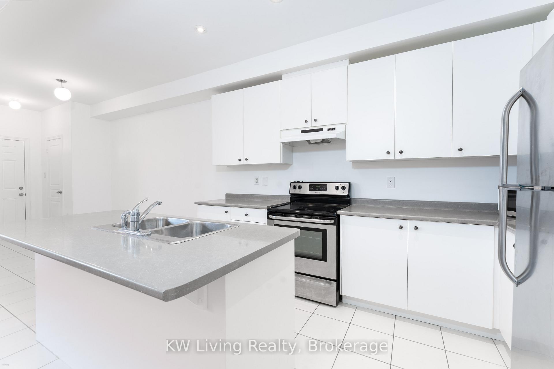 Photo 5 of 161 Harbord Street, Markham, Berczy — HOMEH