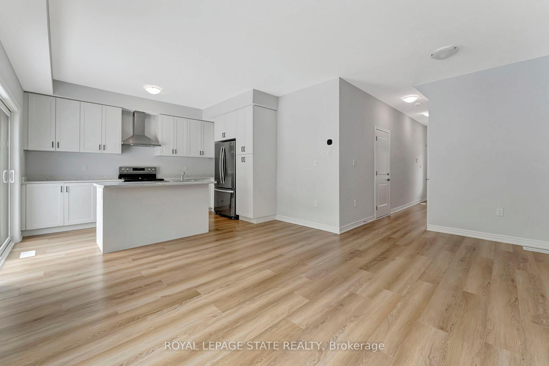 Photo 6 of Unit 23, 205 Thames Way, Hamilton, Mount Hope — HOMEH