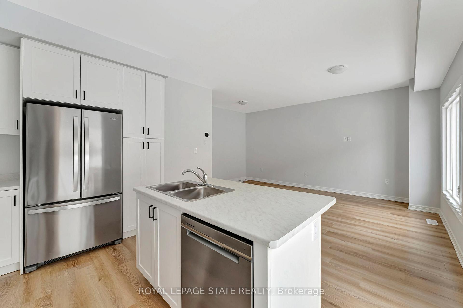 Photo 10 of Unit 23, 205 Thames Way, Hamilton, Mount Hope — HOMEH