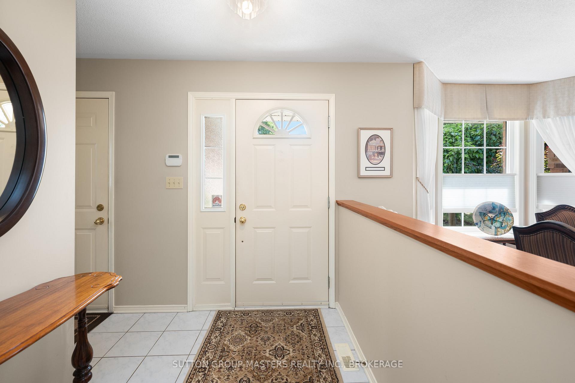 Photo 3 of 539 Sackville Crescent, Kingston, City Southwest — HOMEH