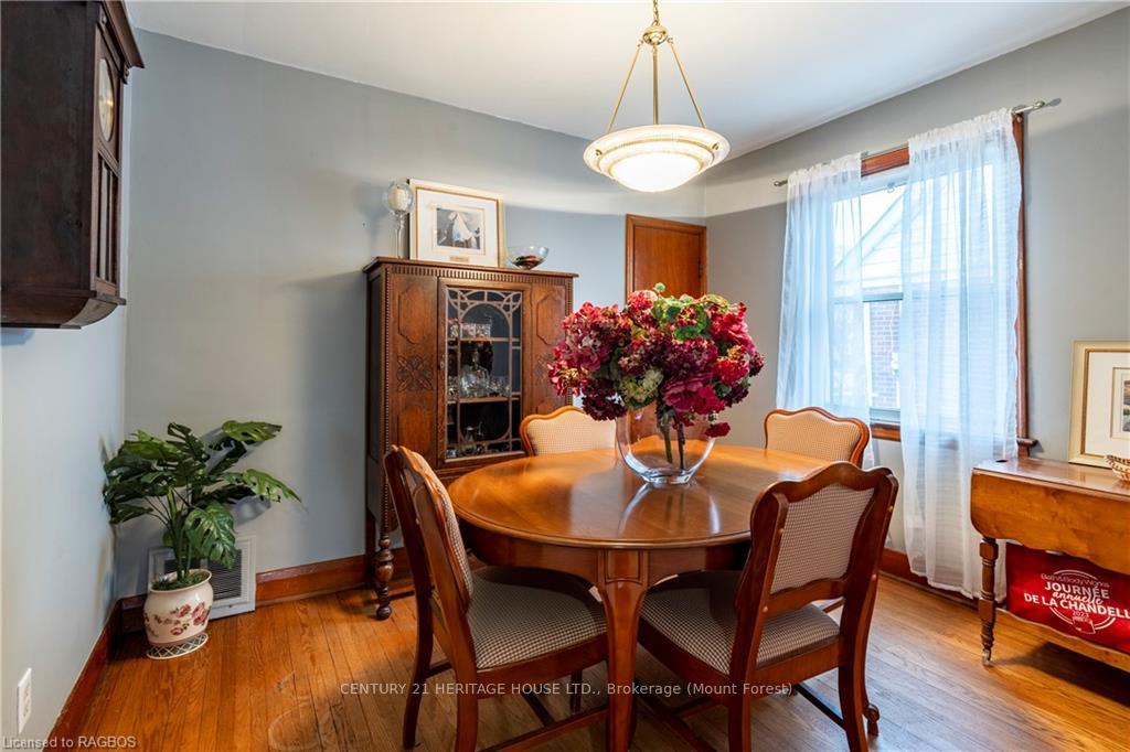 Photo 12 of 245 Melrose Avenue, Kitchener — HOMEH