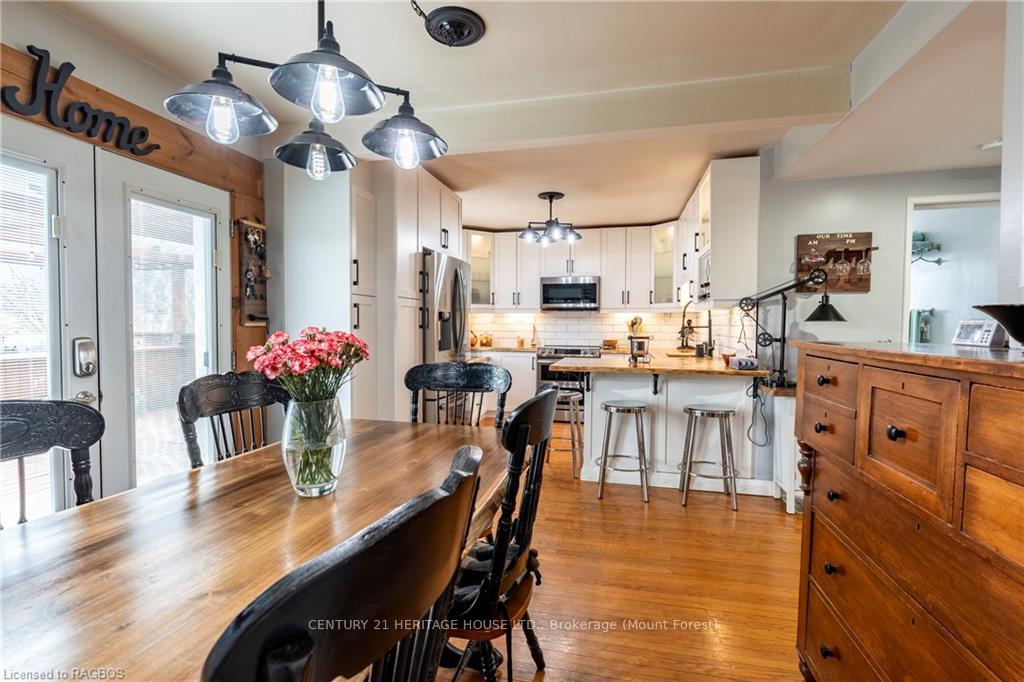 Photo 15 of 245 Melrose Avenue, Kitchener — HOMEH