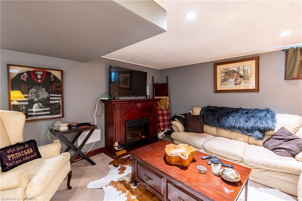 Photo 40 of 245 Melrose Avenue, Kitchener — HOMEH
