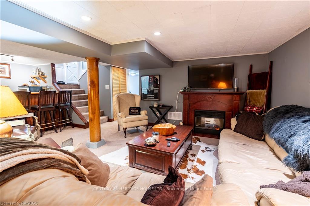 Photo 41 of 245 Melrose Avenue, Kitchener — HOMEH