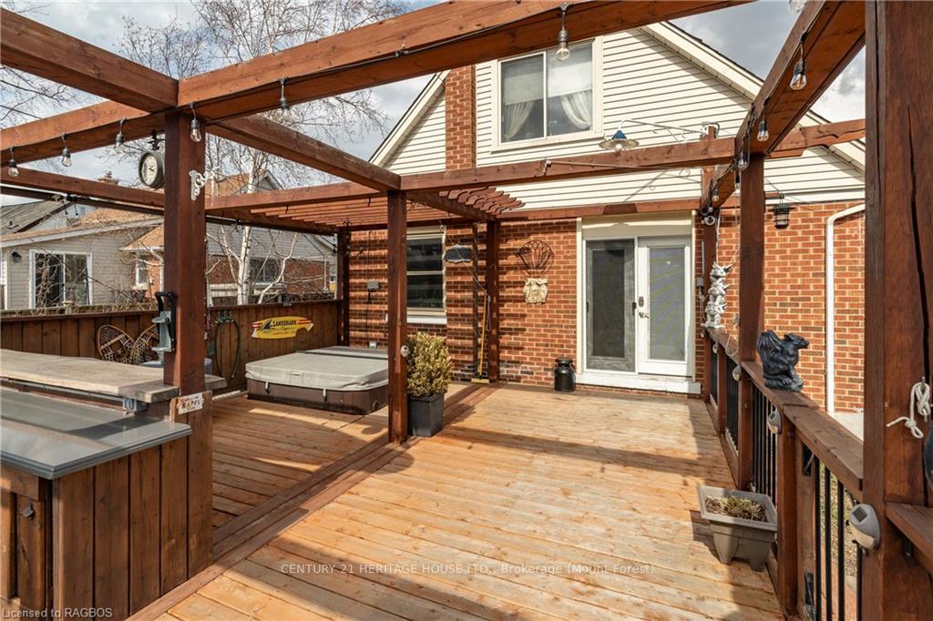 Photo 46 of 245 Melrose Avenue, Kitchener — HOMEH