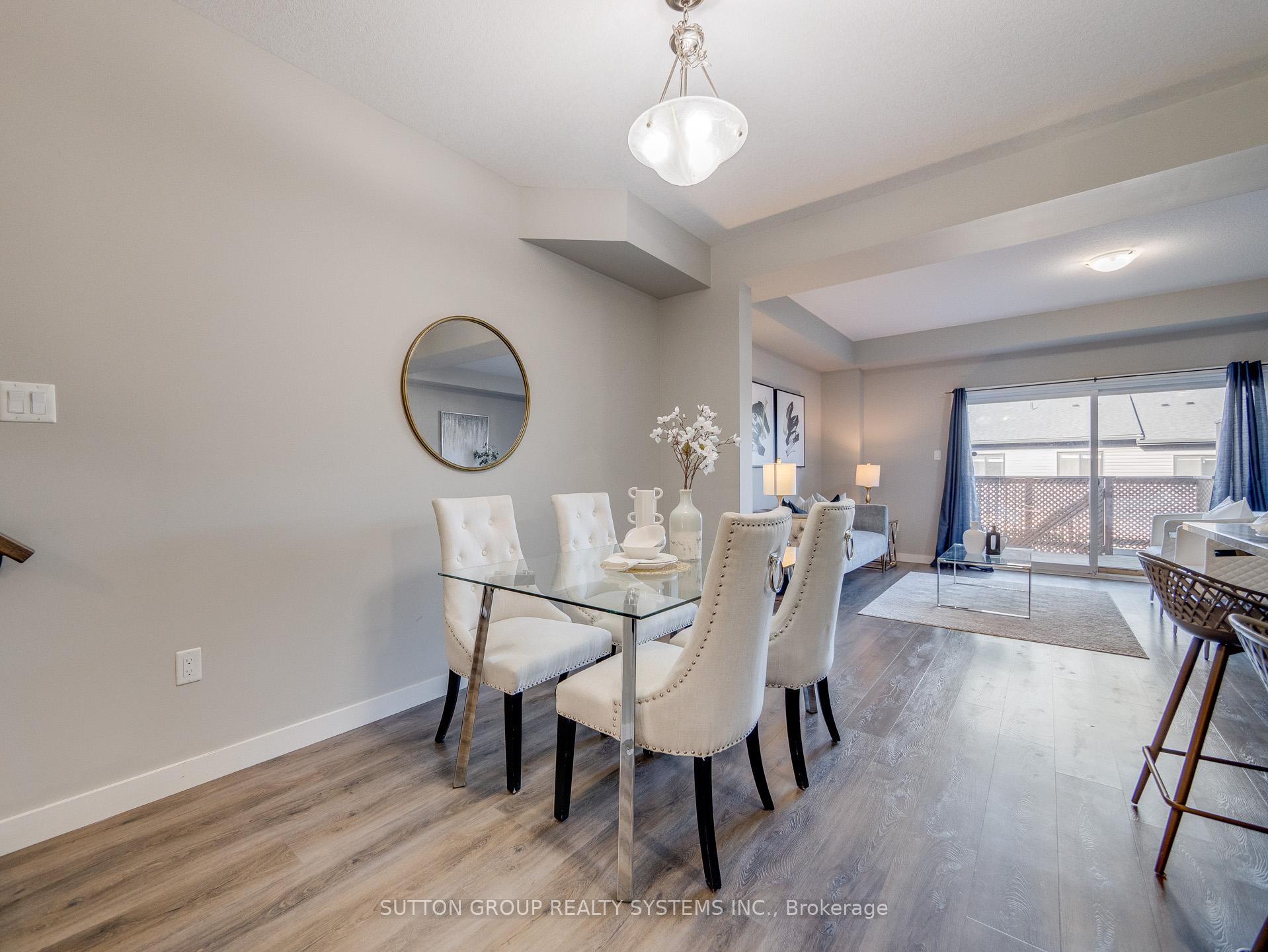 Photo 14 of 913 Robert Ferrie Drive, Kitchener — HOMEH