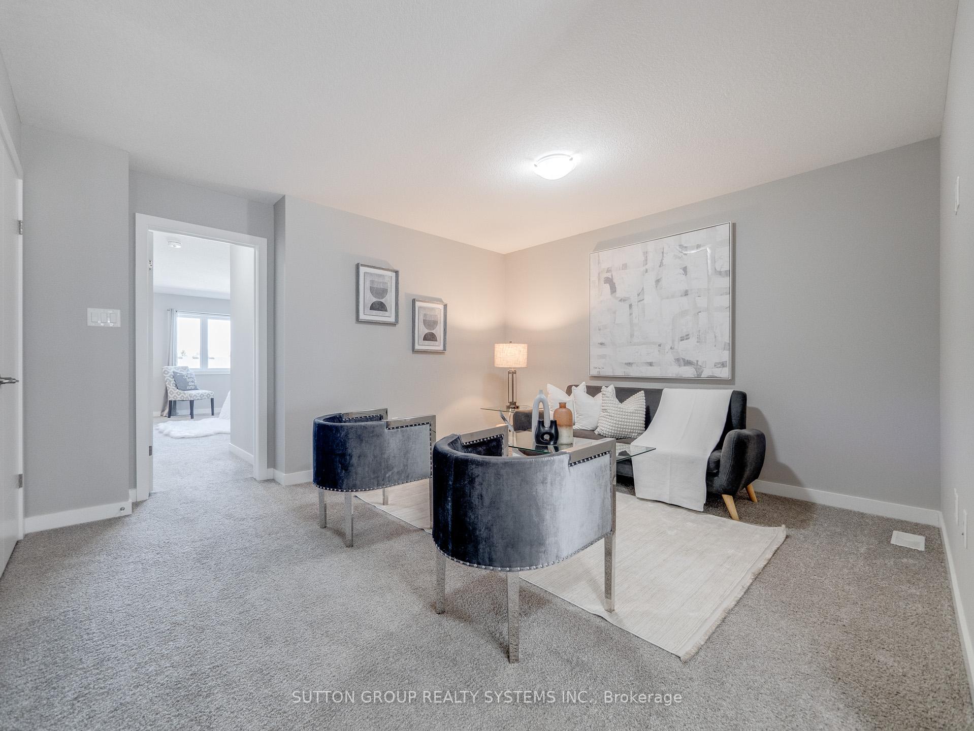 Photo 21 of 913 Robert Ferrie Drive, Kitchener — HOMEH
