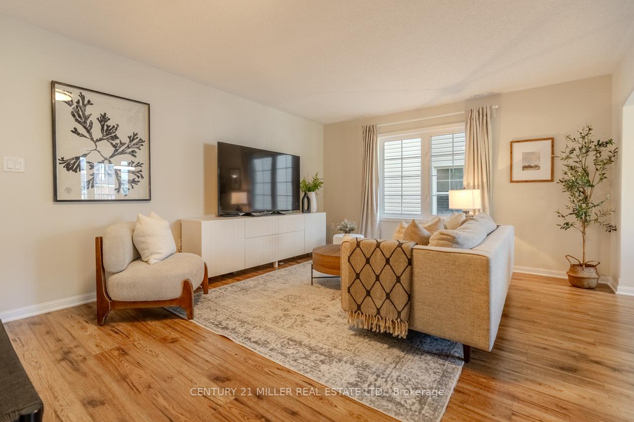 Photo 7 of 935 Deverell Place, Milton, Coates — HOMEH