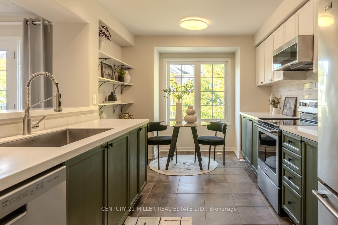 Photo 13 of 935 Deverell Place, Milton, Coates — HOMEH