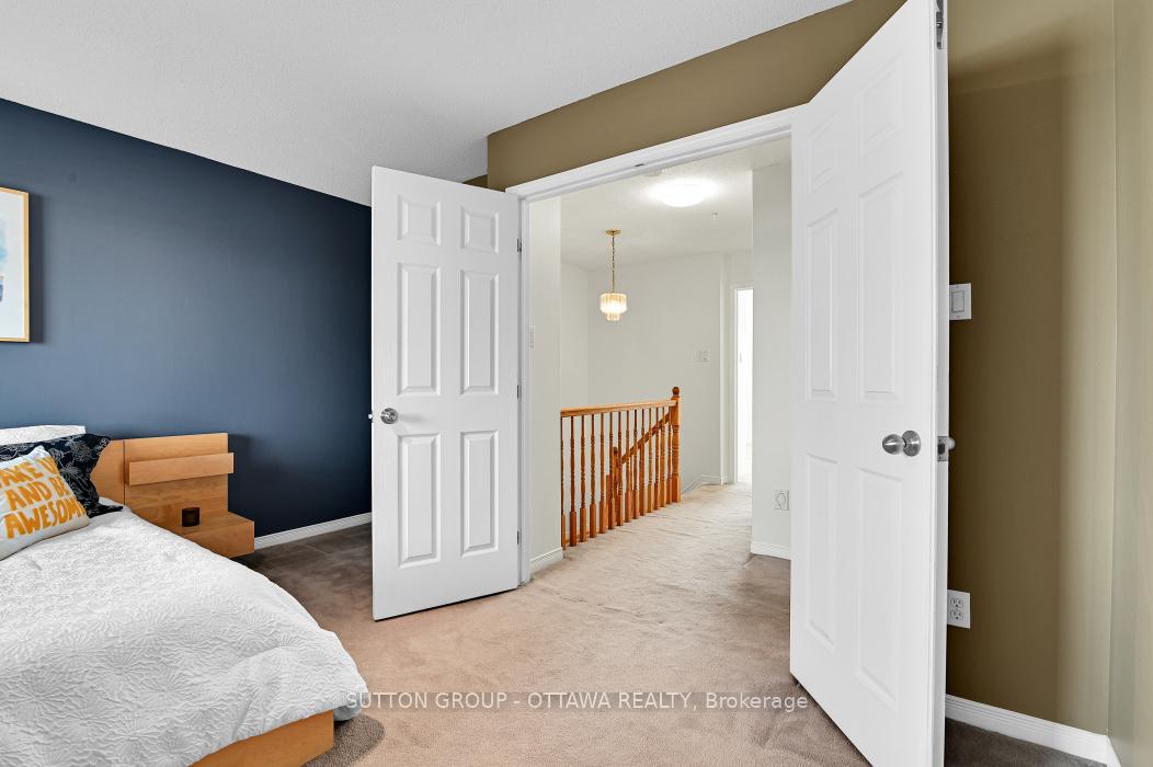 Photo 14 of 645 Aberfoyle Circle NE, Ottawa, Kanata - Morgan's Grant/South March — HOMEH