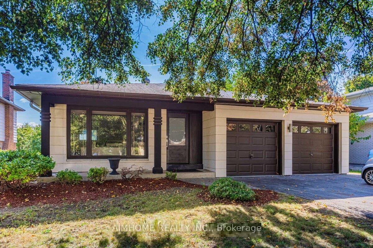 Photo 1 of 51 Royal Orchard Boulevard, Markham, Royal Orchard — HOMEH