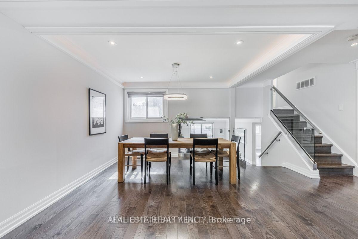 Photo 7 of 51 Royal Orchard Boulevard, Markham, Royal Orchard — HOMEH