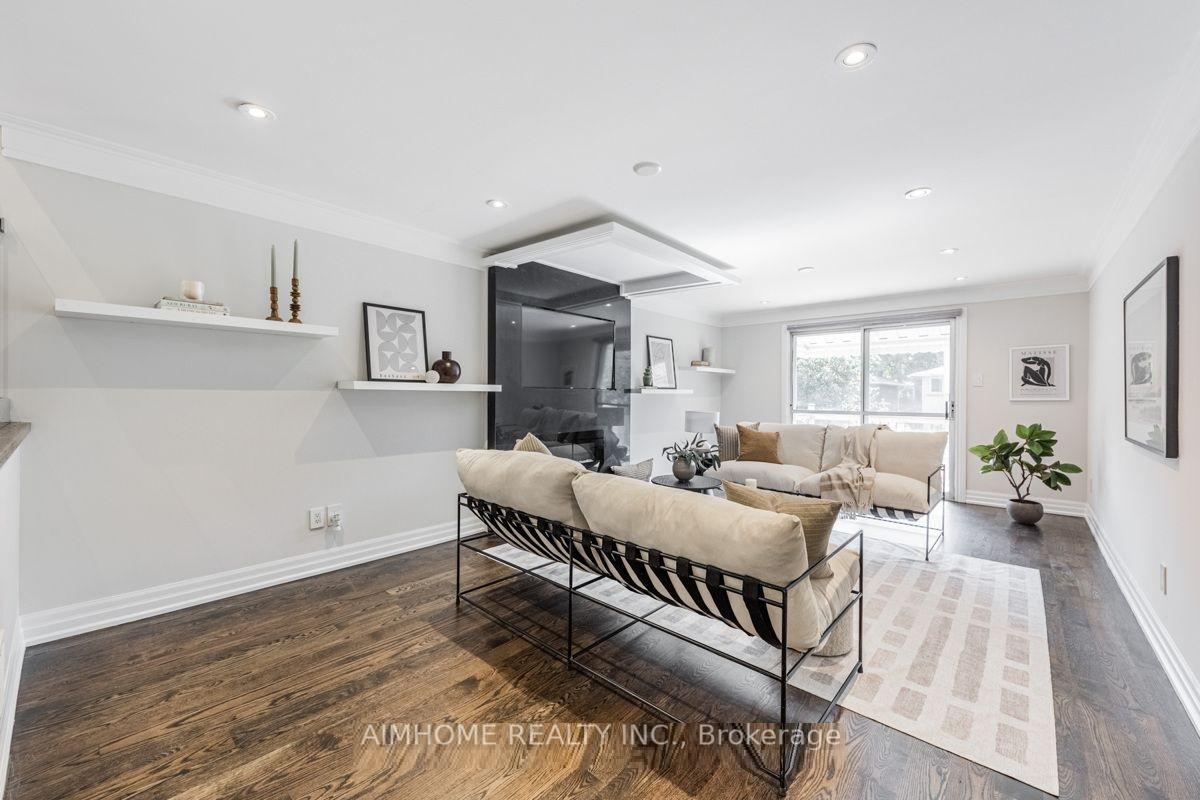 Photo 14 of 51 Royal Orchard Boulevard, Markham, Royal Orchard — HOMEH
