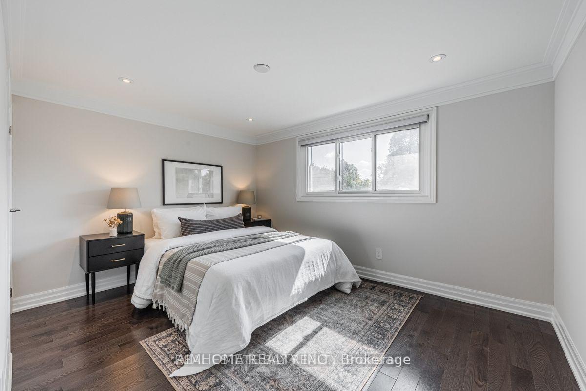 Photo 20 of 51 Royal Orchard Boulevard, Markham, Royal Orchard — HOMEH