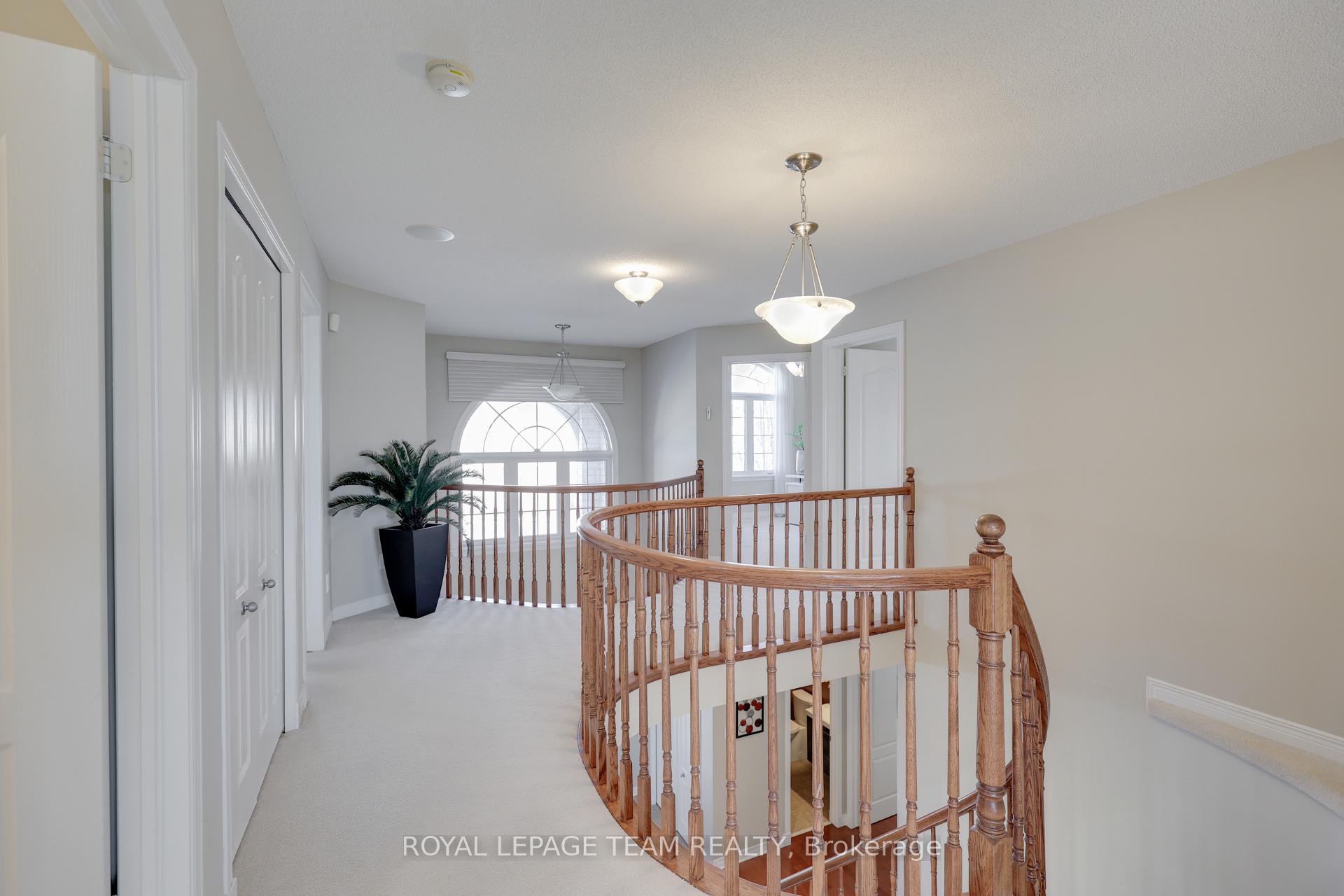 Photo 14 of 726 Kilmar Crescent, Ottawa, Kanata - Kanata Lakes/Heritage Hills — HOMEH