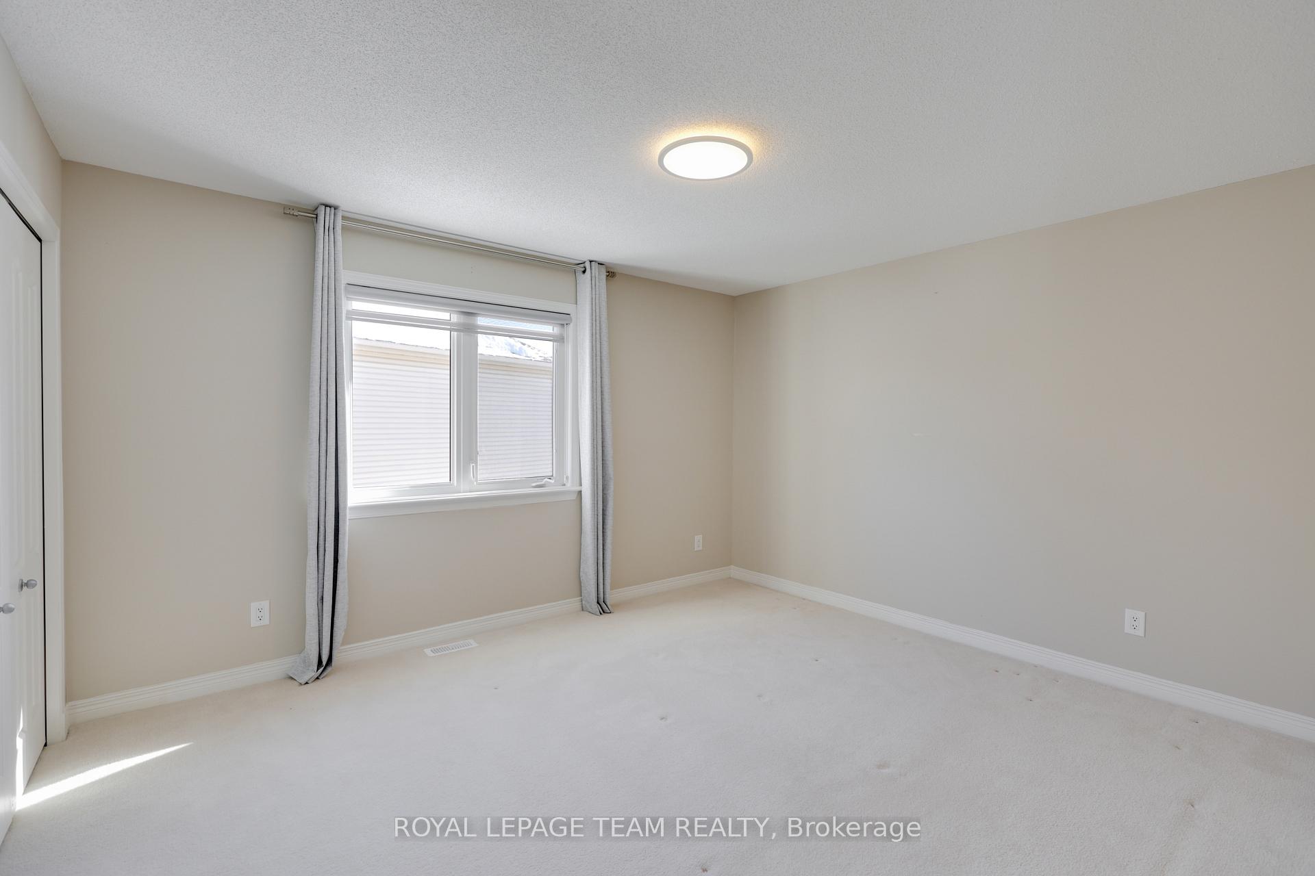 Photo 22 of 726 Kilmar Crescent, Ottawa, Kanata - Kanata Lakes/Heritage Hills — HOMEH
