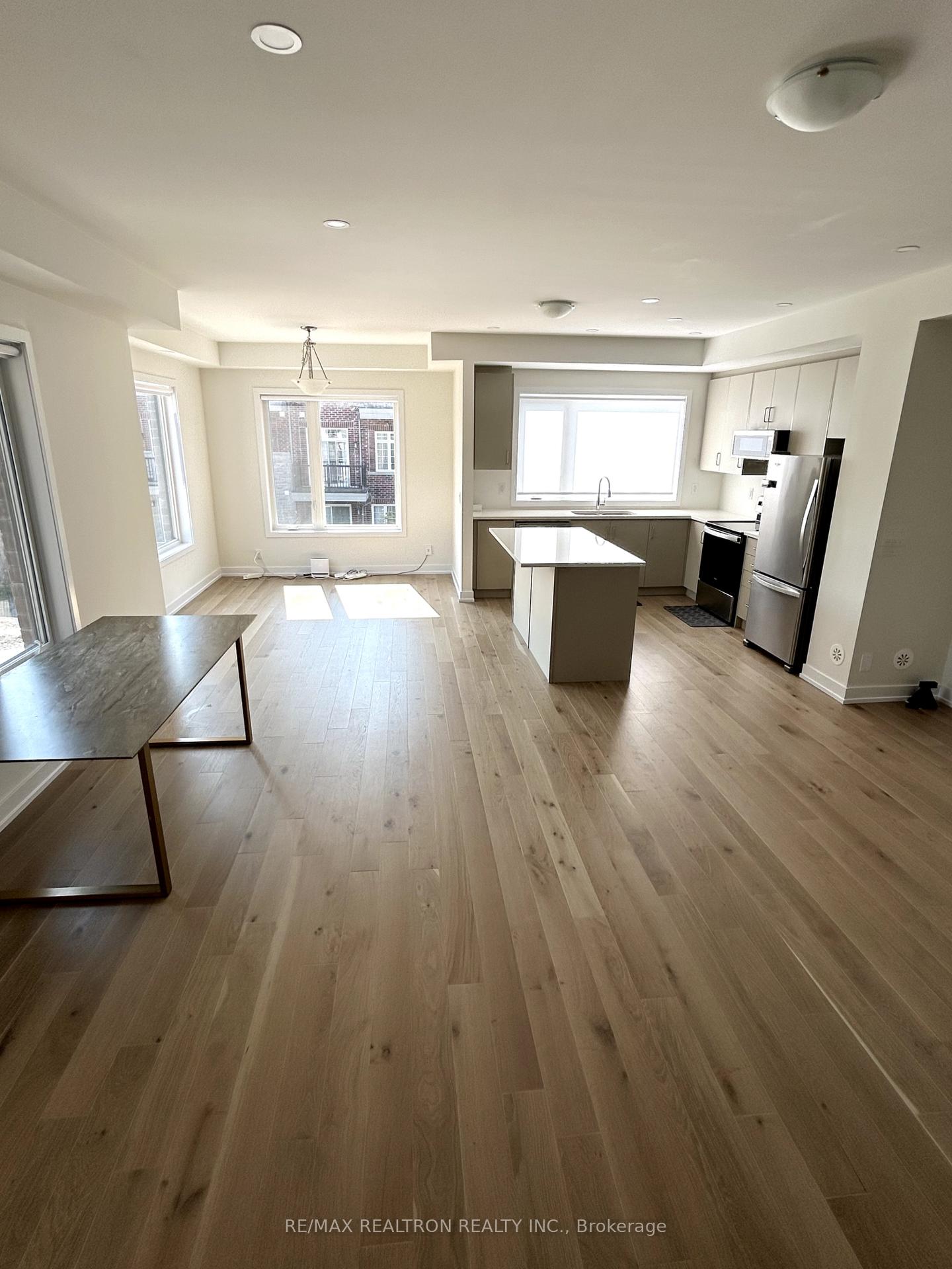 Photo 9 of 46 Herman Gilroy Lane, Markham, Angus Glen — HOMEH