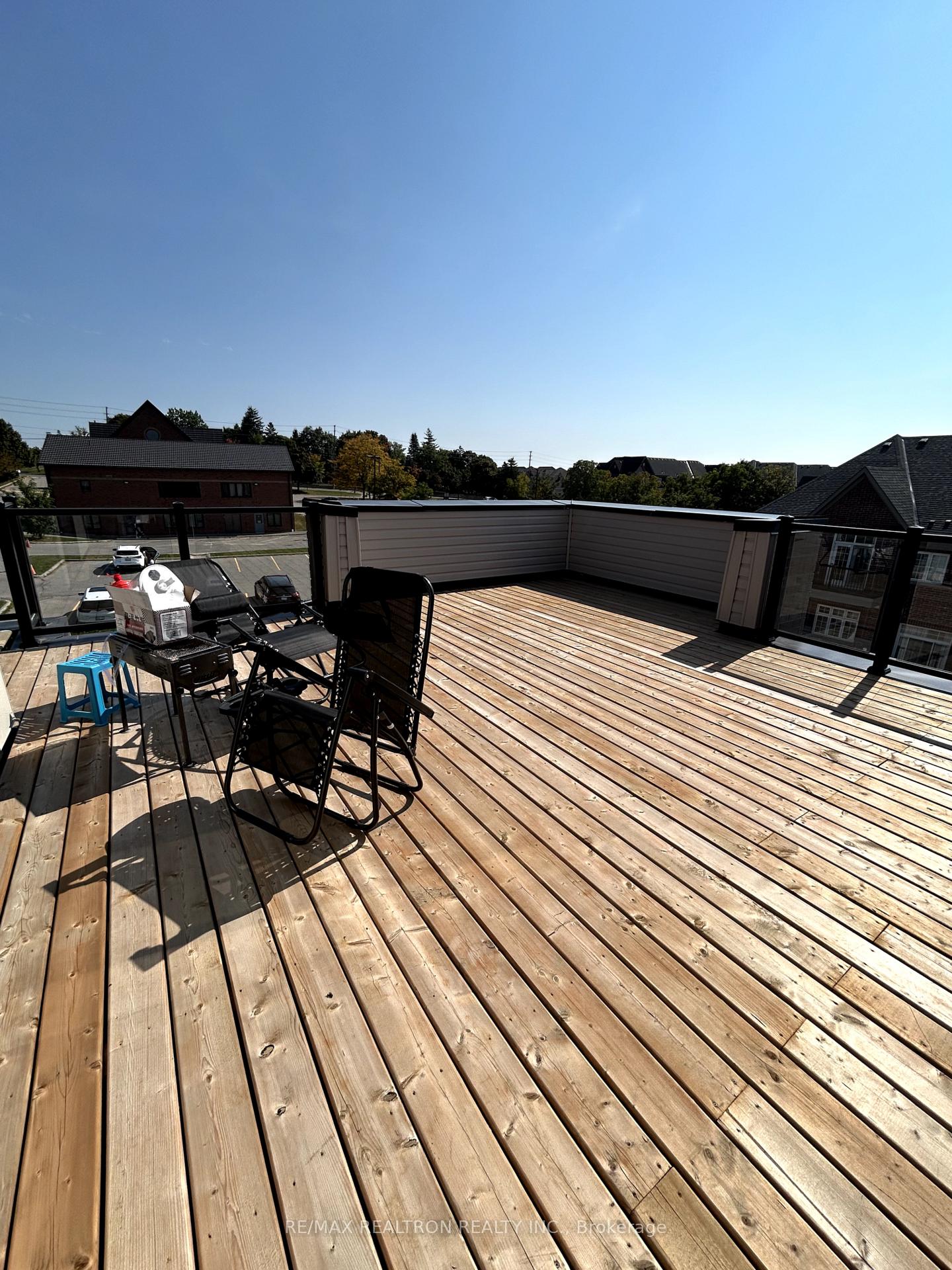 Photo 31 of 46 Herman Gilroy Lane, Markham, Angus Glen — HOMEH