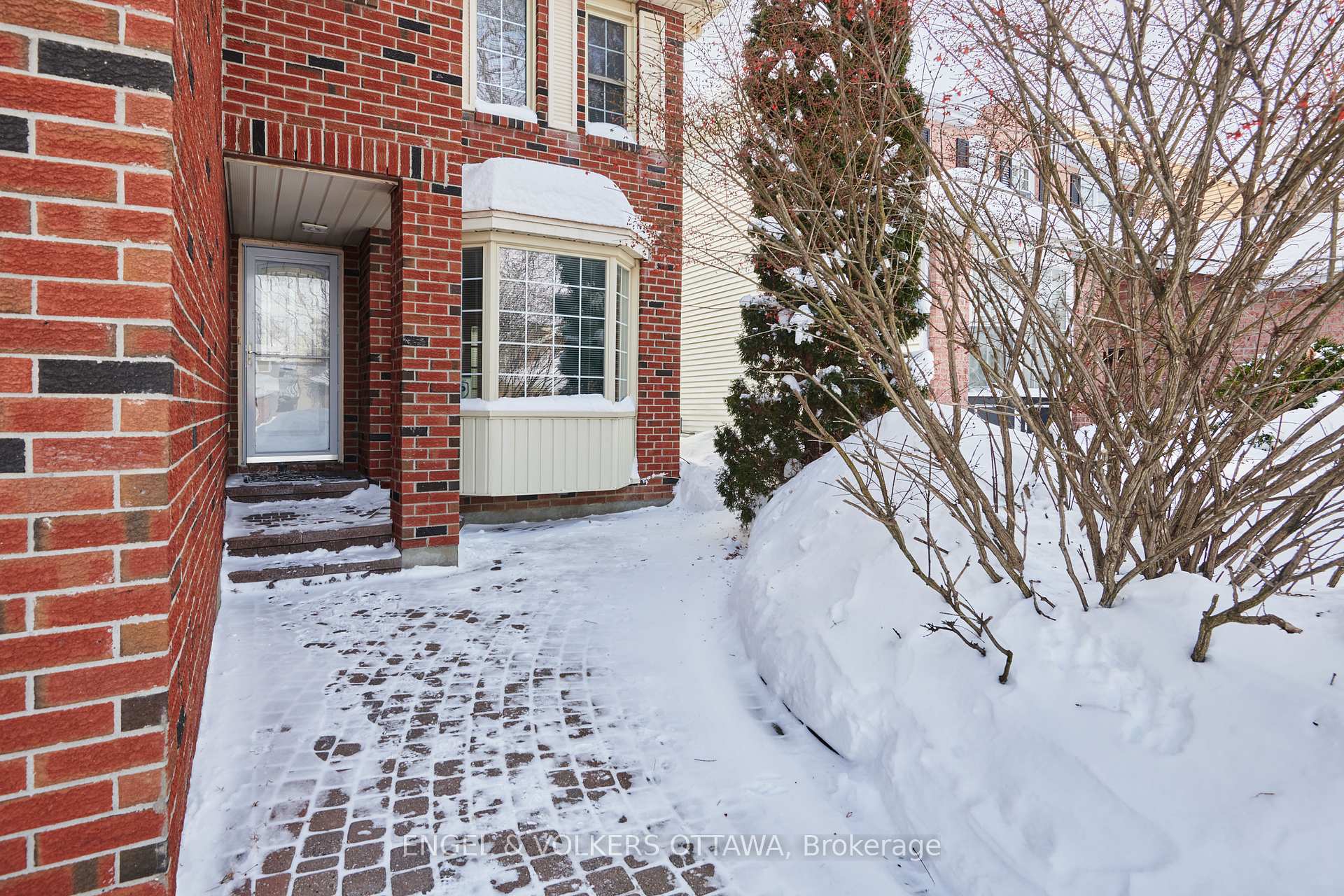 Photo 2 of 33 Morgan's Grant Way, Ottawa, Kanata - Morgan's Grant/South March — HOMEH
