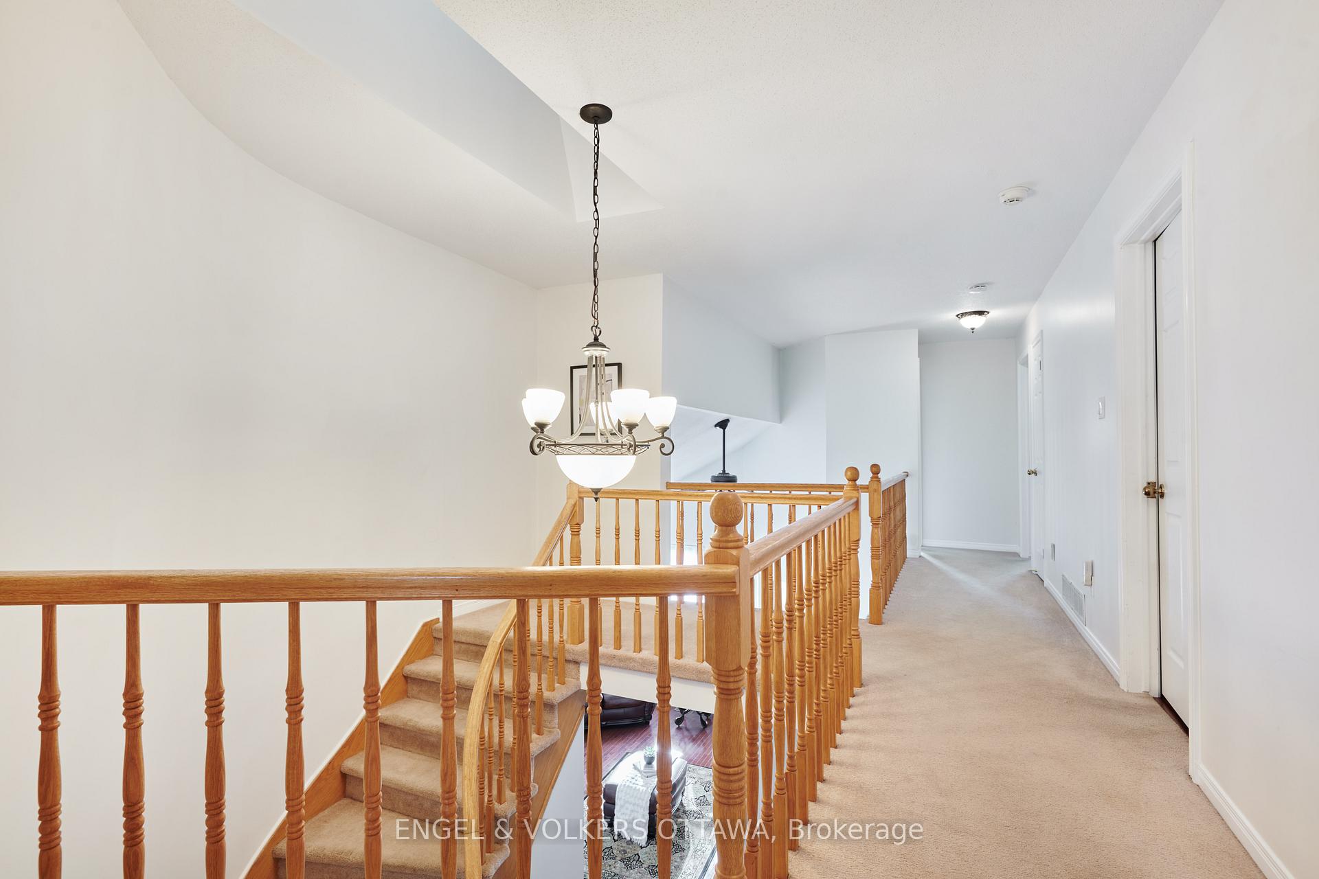 Photo 16 of 33 Morgan's Grant Way, Ottawa, Kanata - Morgan's Grant/South March — HOMEH