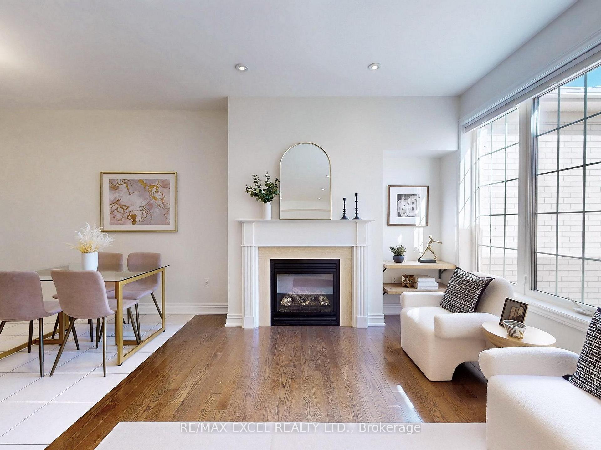 Photo 5 of 10327 Woodbine Avenue, Markham, Cathedraltown — HOMEH
