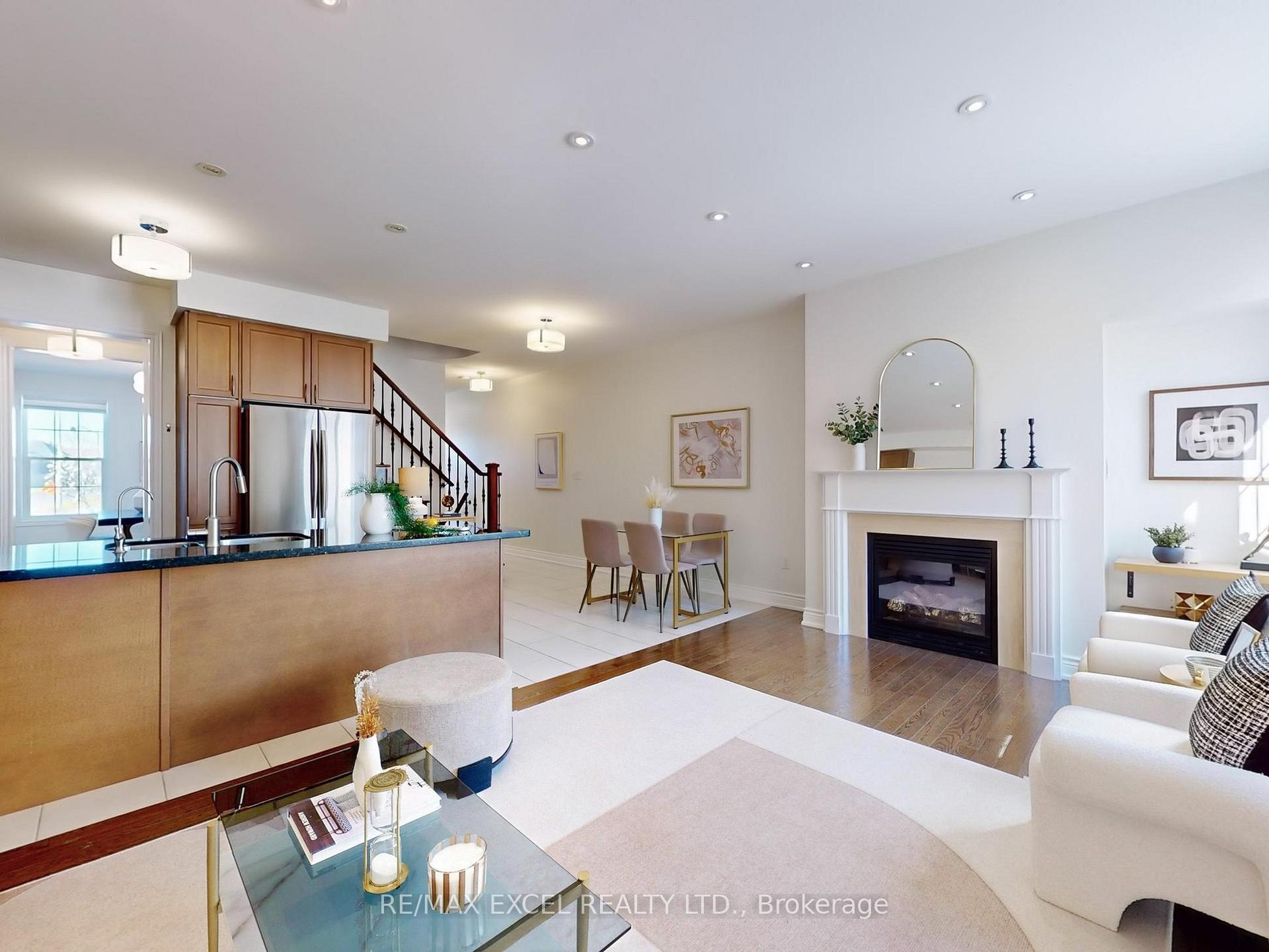 Photo 7 of 10327 Woodbine Avenue, Markham, Cathedraltown — HOMEH