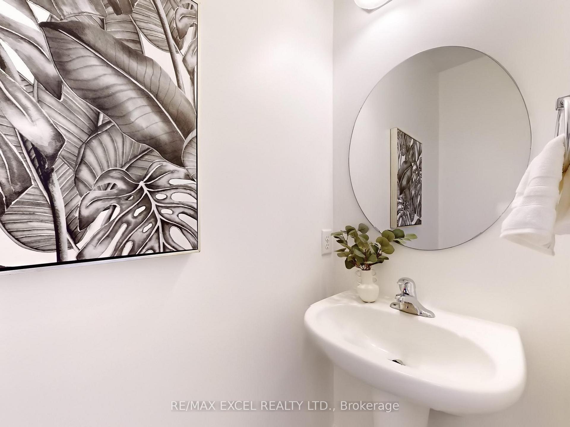 Photo 32 of 10327 Woodbine Avenue, Markham, Cathedraltown — HOMEH