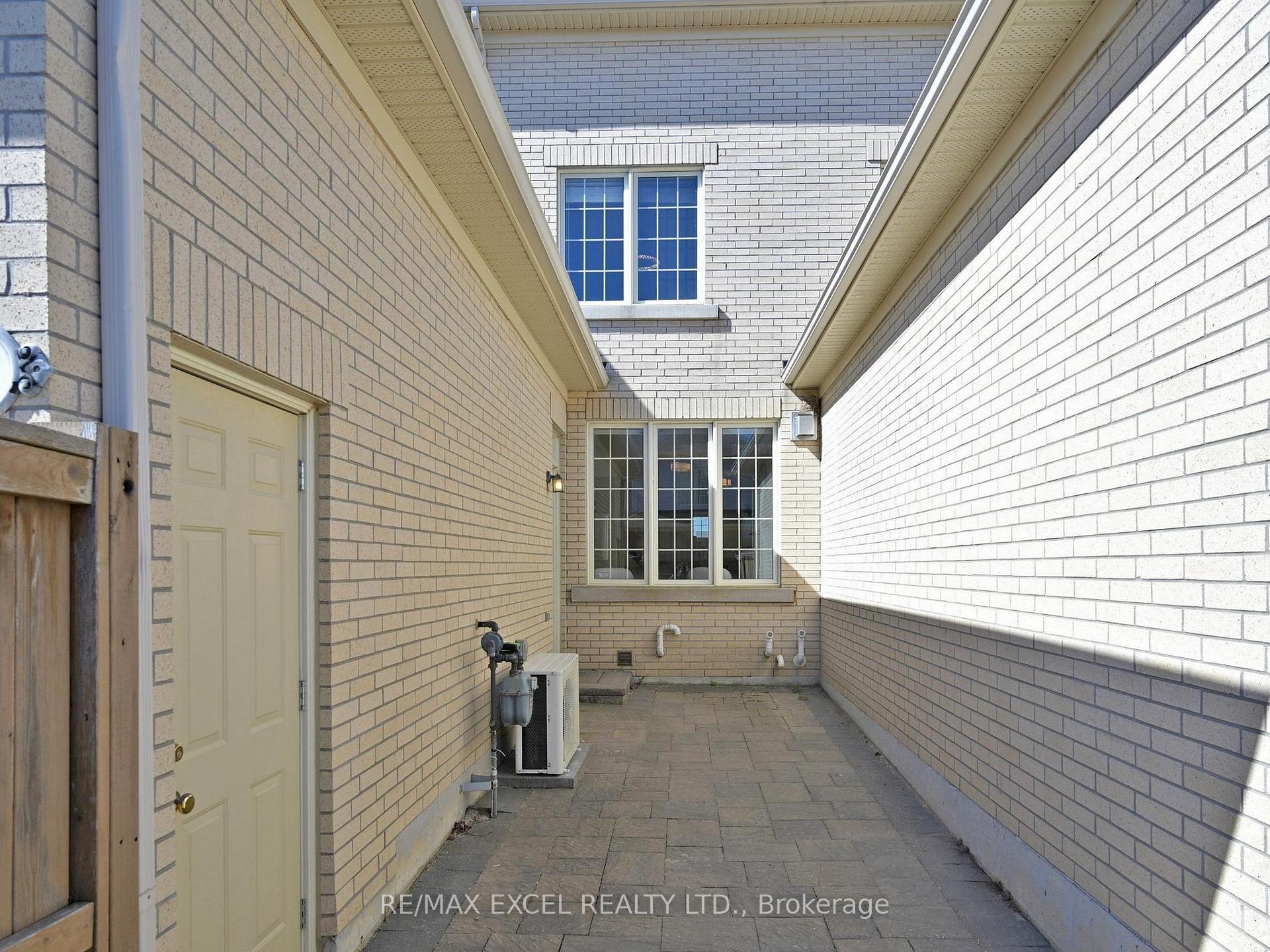 Photo 37 of 10327 Woodbine Avenue, Markham, Cathedraltown — HOMEH