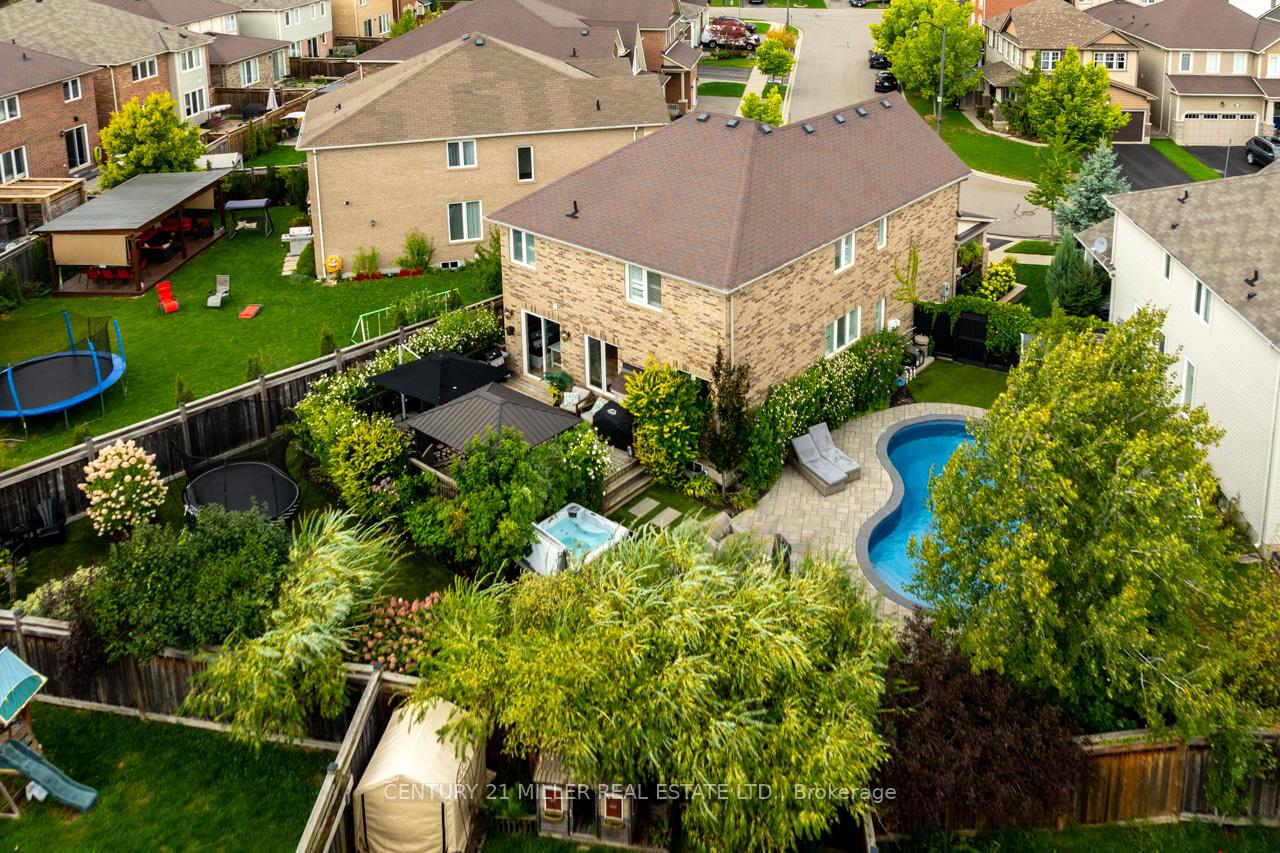 Photo 1 of 444 Carbert Crescent, Milton, Willmott — HOMEH