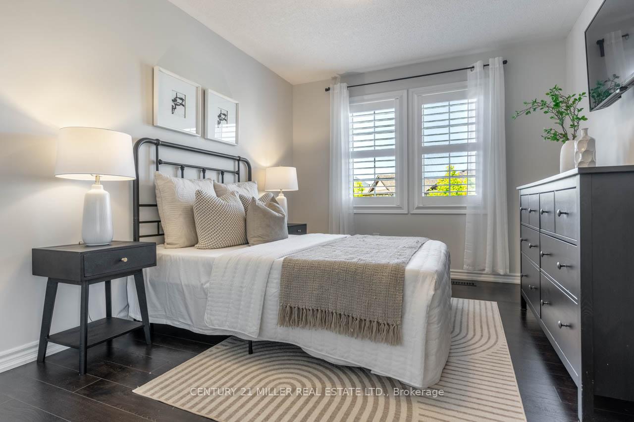 Photo 22 of 444 Carbert Crescent, Milton, Willmott — HOMEH