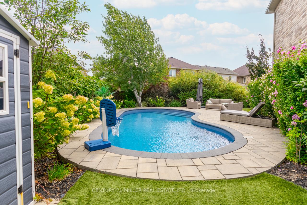 Photo 35 of 444 Carbert Crescent, Milton, Willmott — HOMEH