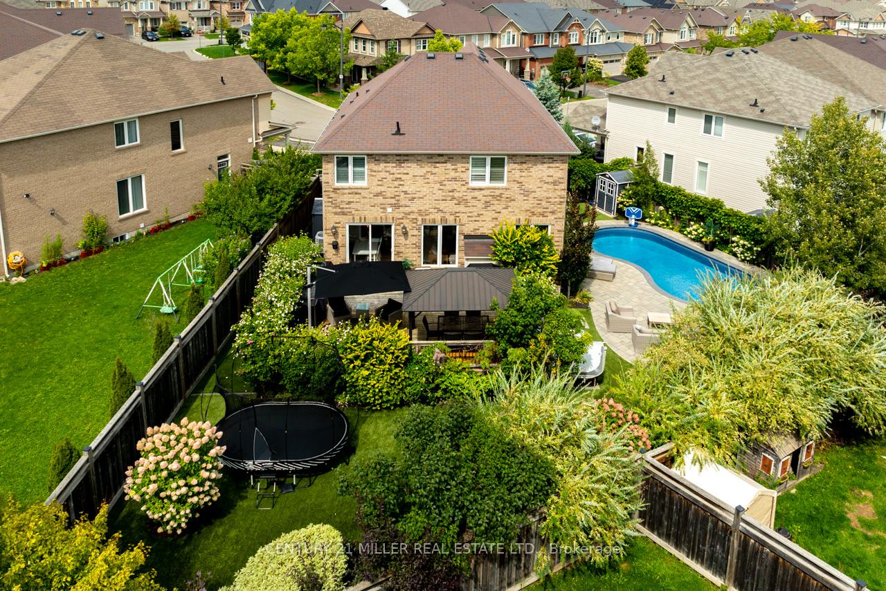 Photo 40 of 444 Carbert Crescent, Milton, Willmott — HOMEH