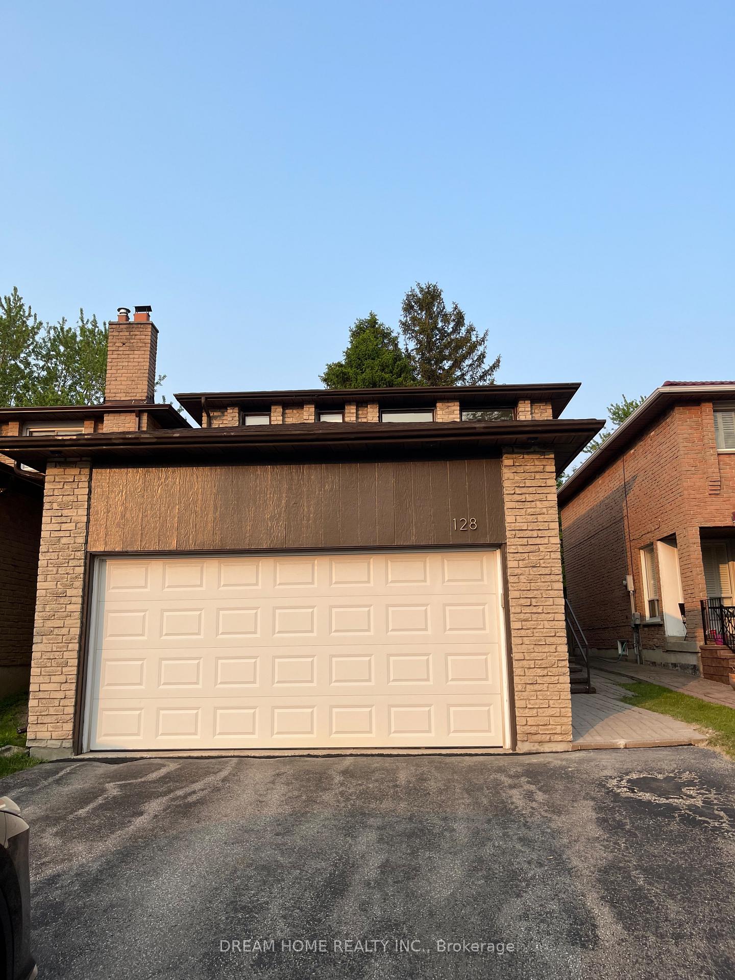 Photo 1 of 128 Larksmere Court, Markham, Milliken Mills West — HOMEH
