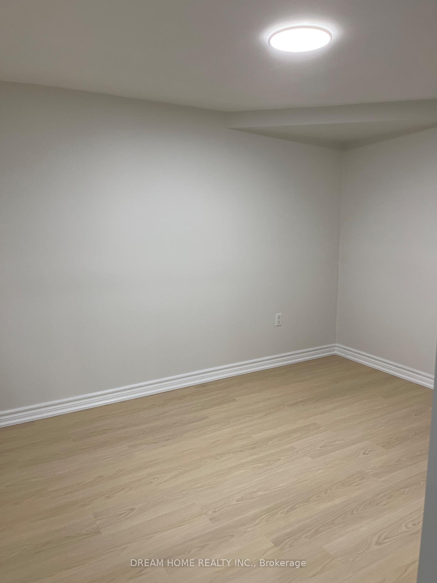 Photo 19 of 128 Larksmere Court, Markham, Milliken Mills West — HOMEH