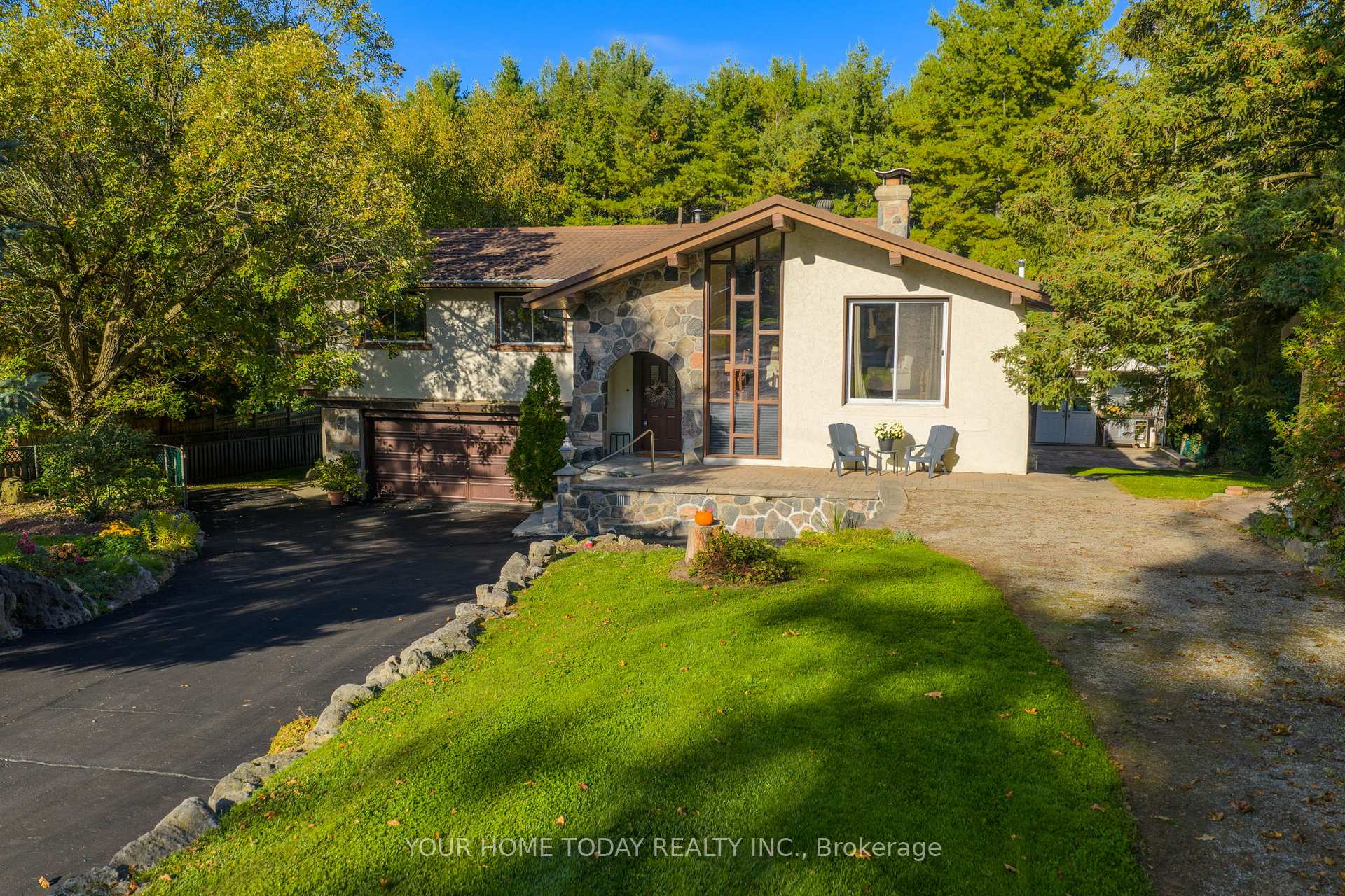 Photo 1 of 8519 Guelph Line, Milton, Campbellville — HOMEH