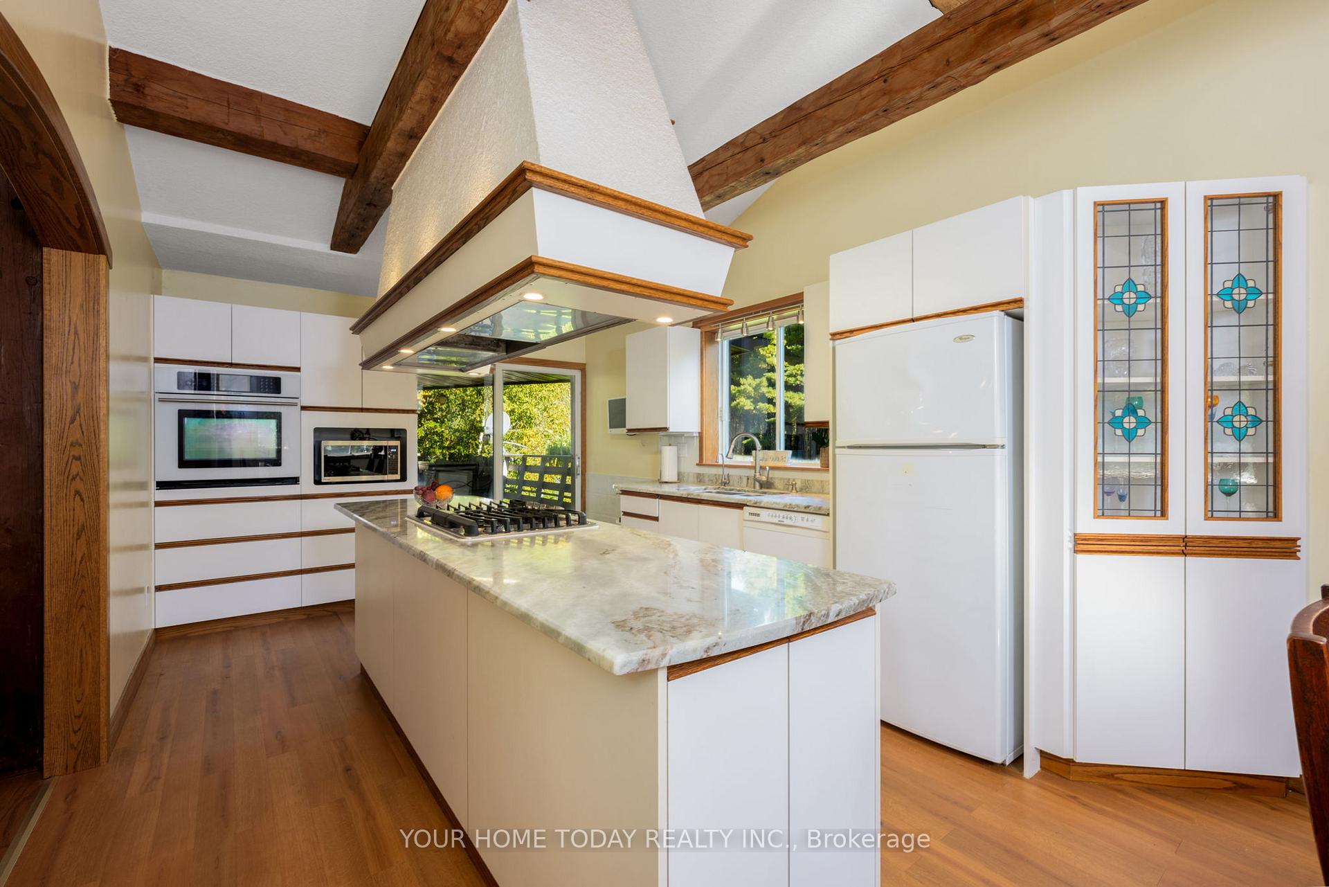 Photo 16 of 8519 Guelph Line, Milton, Campbellville — HOMEH